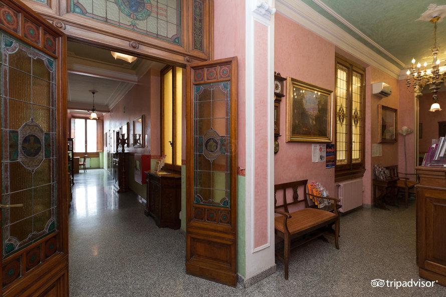 Hotel Desiree Florencie Exteriér fotografie
