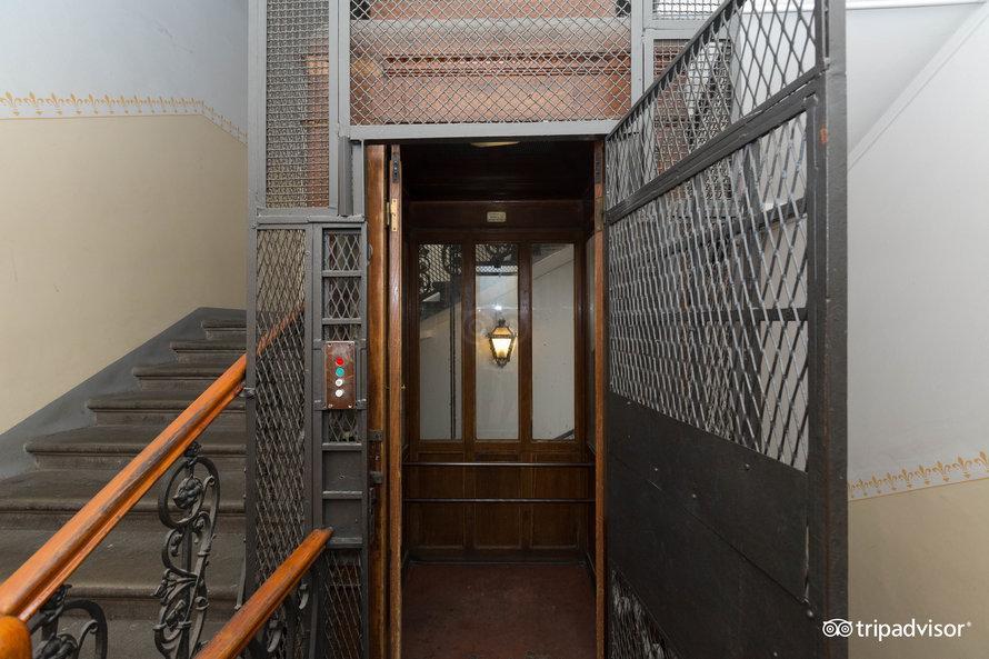 Hotel Desiree Florencie Exteriér fotografie