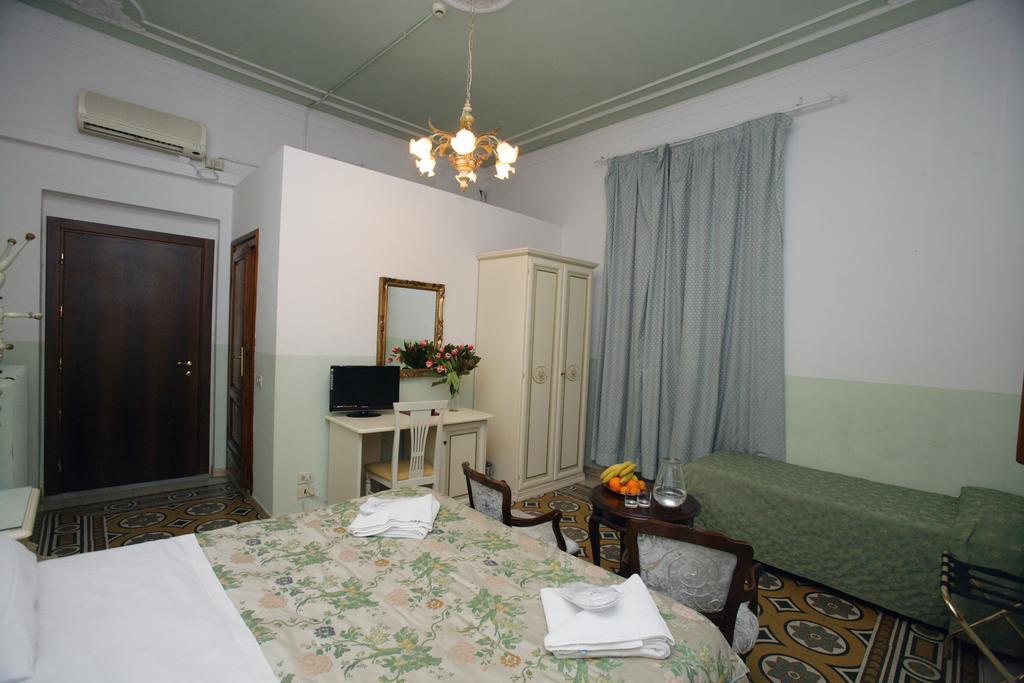 Hotel Desiree Florencie Exteriér fotografie