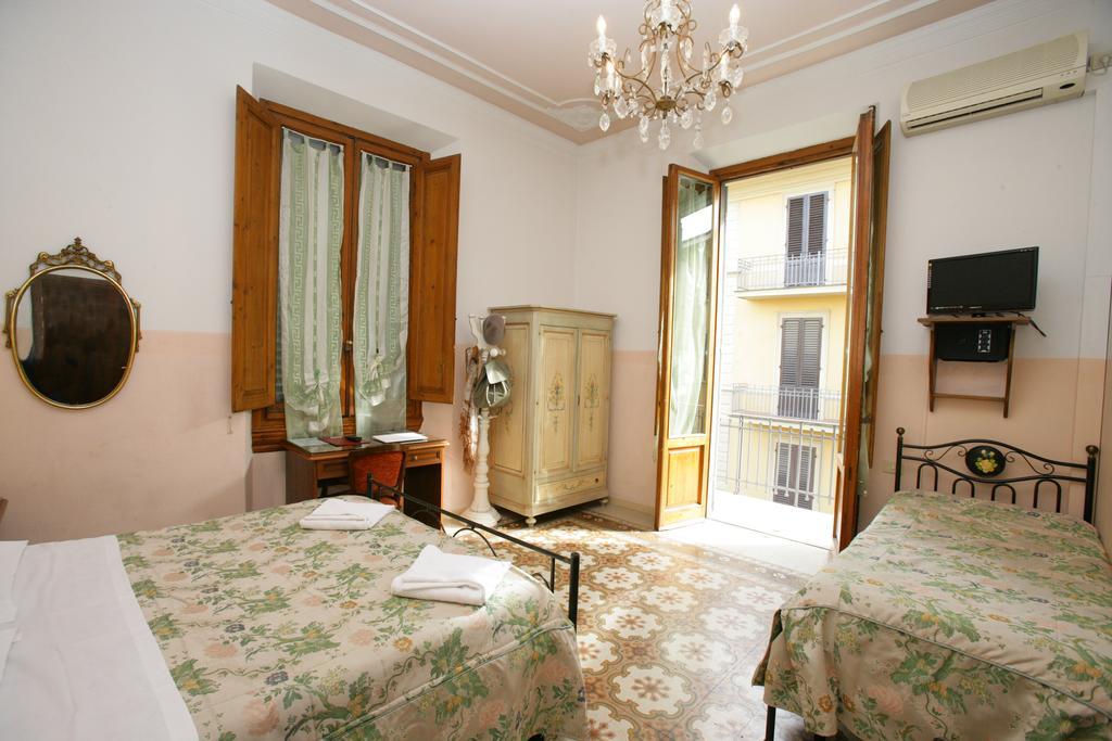 Hotel Desiree Florencie Exteriér fotografie